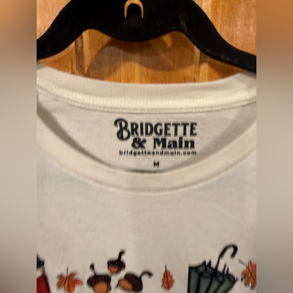 Fall Graphic Tee - Picture 2 of 4